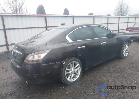 2013 Nissan Maxima 3.5 S z USA, uszkodzony, nr VIN 1N4AA5AP6DC840451